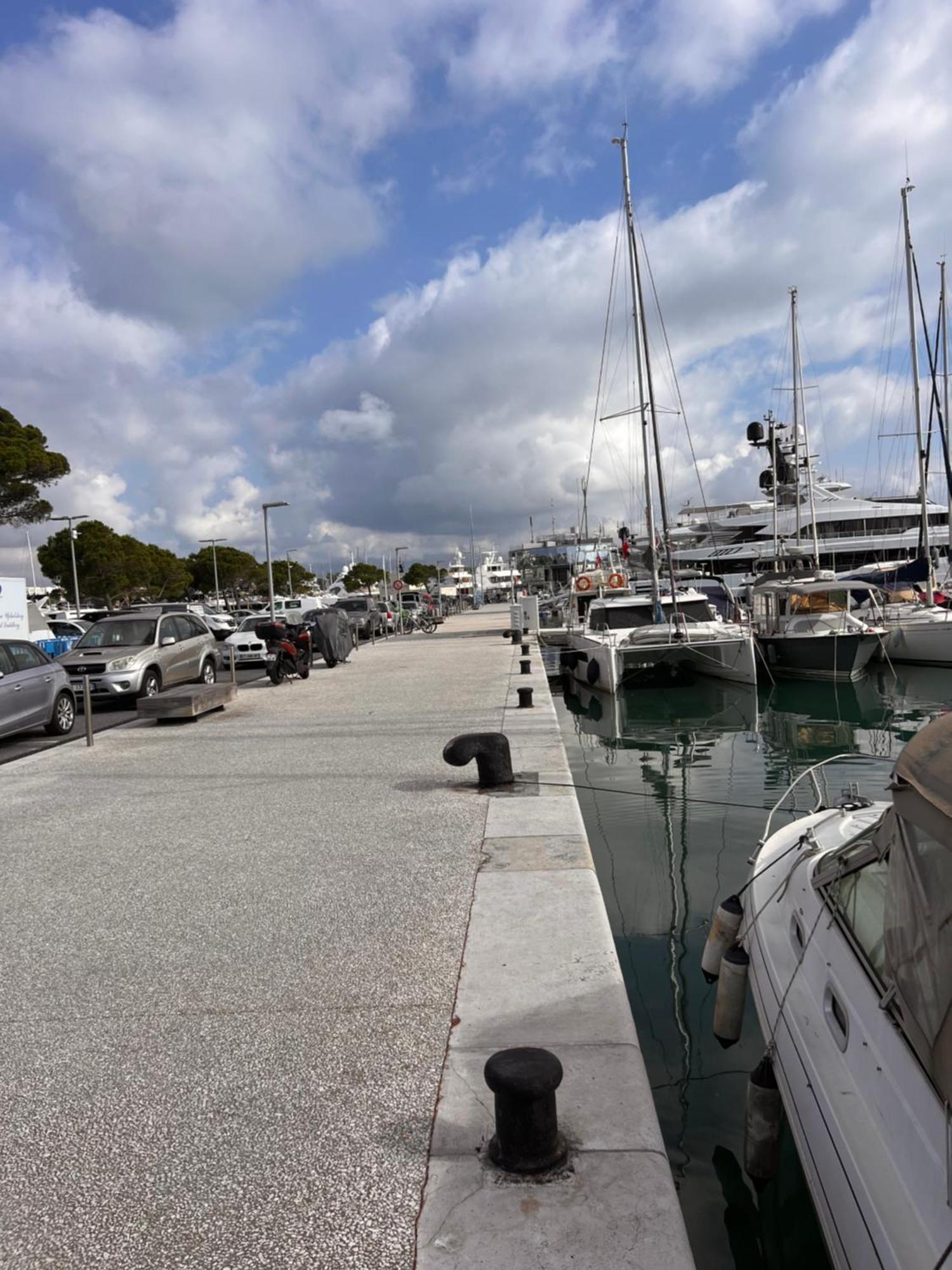 Location Cote D Azur Hotel Antibes Exterior photo